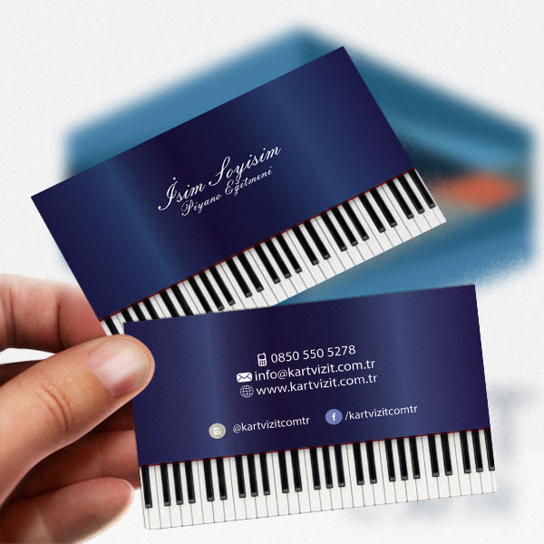  Piano  Blue