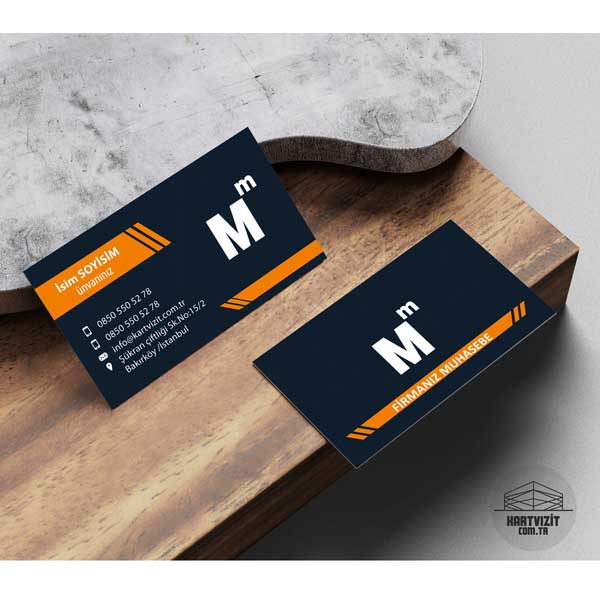 Muhasebe Kartvizit Siyah Turuncu Minimal