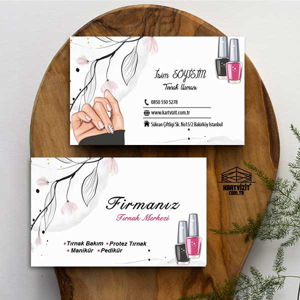 En Yeni ve Minimalist Uzman Tırnakçı Kartvizit