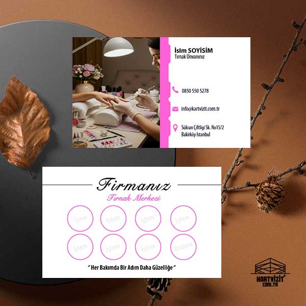 Profesyonel Tırnak Tasarım ve Manikür Uzmanı Kartvizit